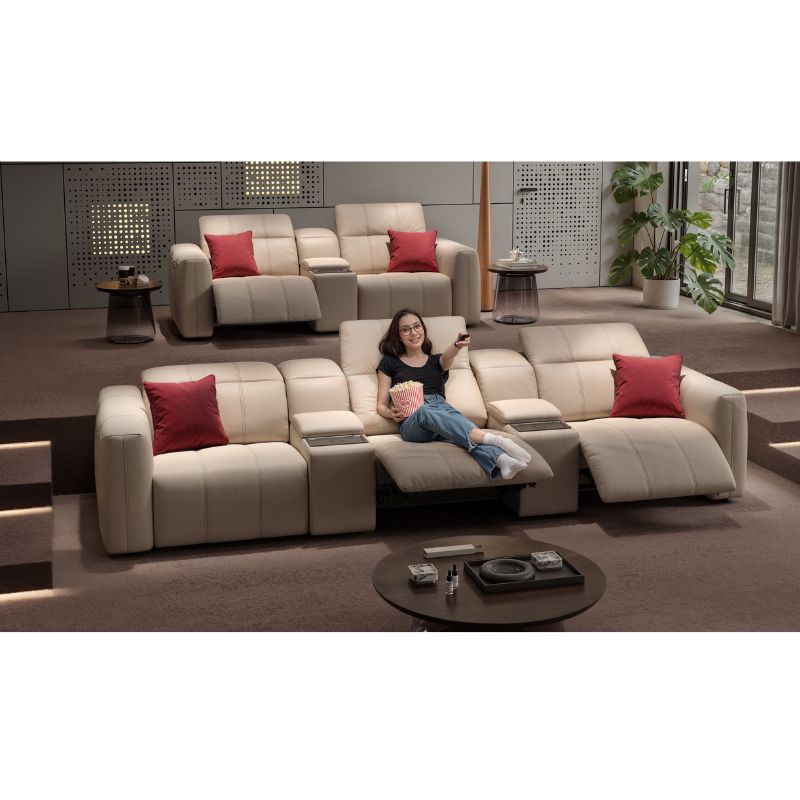 Cameron Recliner – Bold Design, Unmatched Relaxation