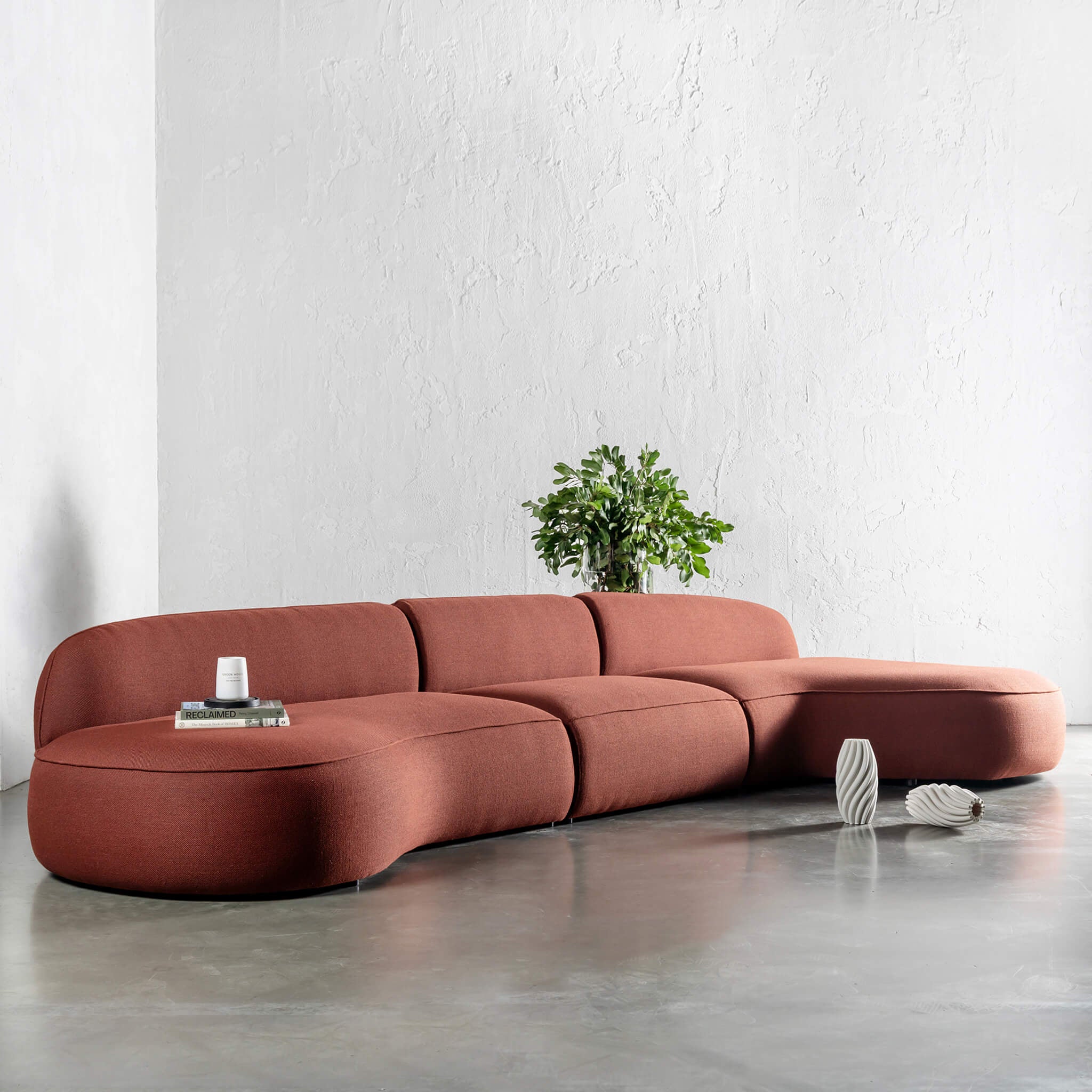 Damon Sofa Set – A Blend of Comfort & Style