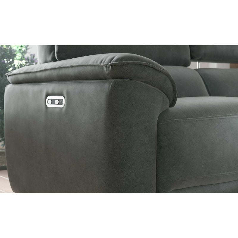 Rio Recliner – Sophistication in Every Detail