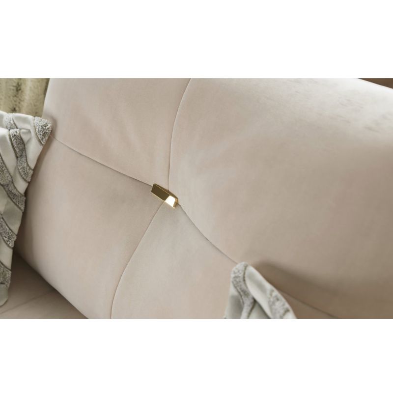 Alcott Sofa – Stylish & Comfortable Addition