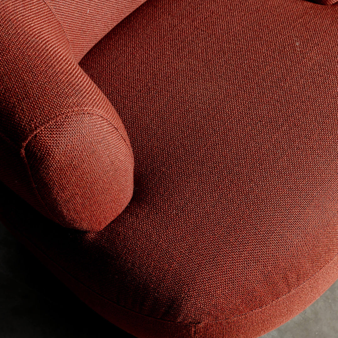 Damon Sofa Set – A Blend of Comfort & Style