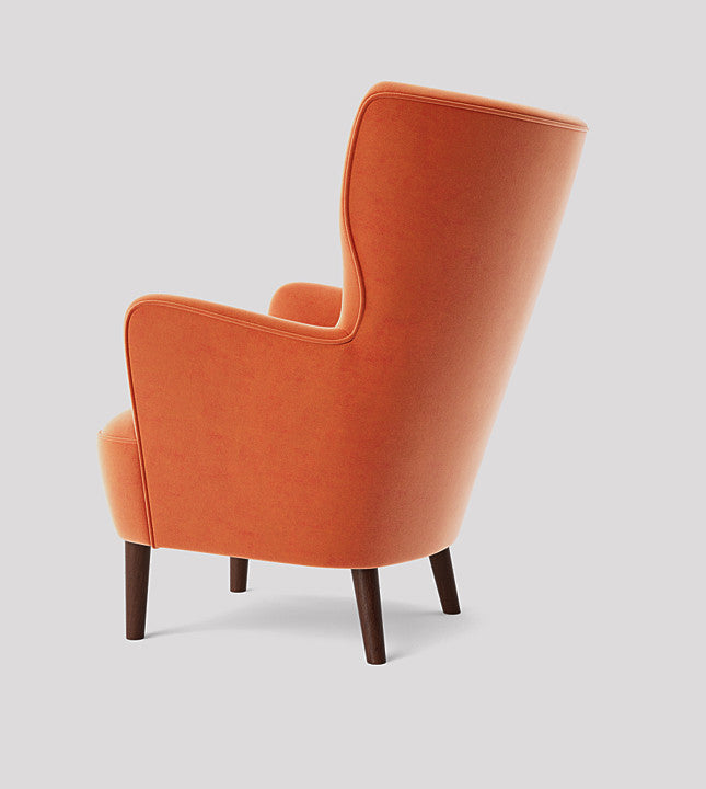 Marsden Lounge Chair – Superior Comfort in Stylish Design