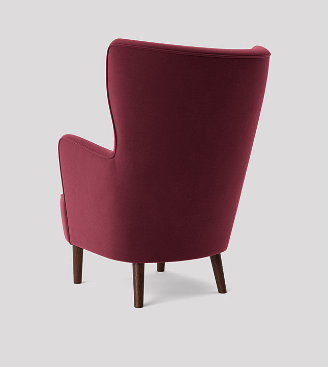 Marsden Lounge Chair – Superior Comfort in Stylish Design