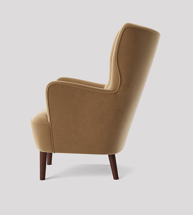 Marsden Lounge Chair – Superior Comfort in Stylish Design