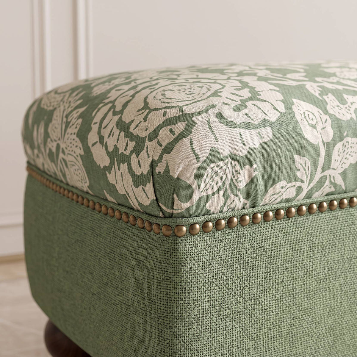 Lune Upholstered Bench