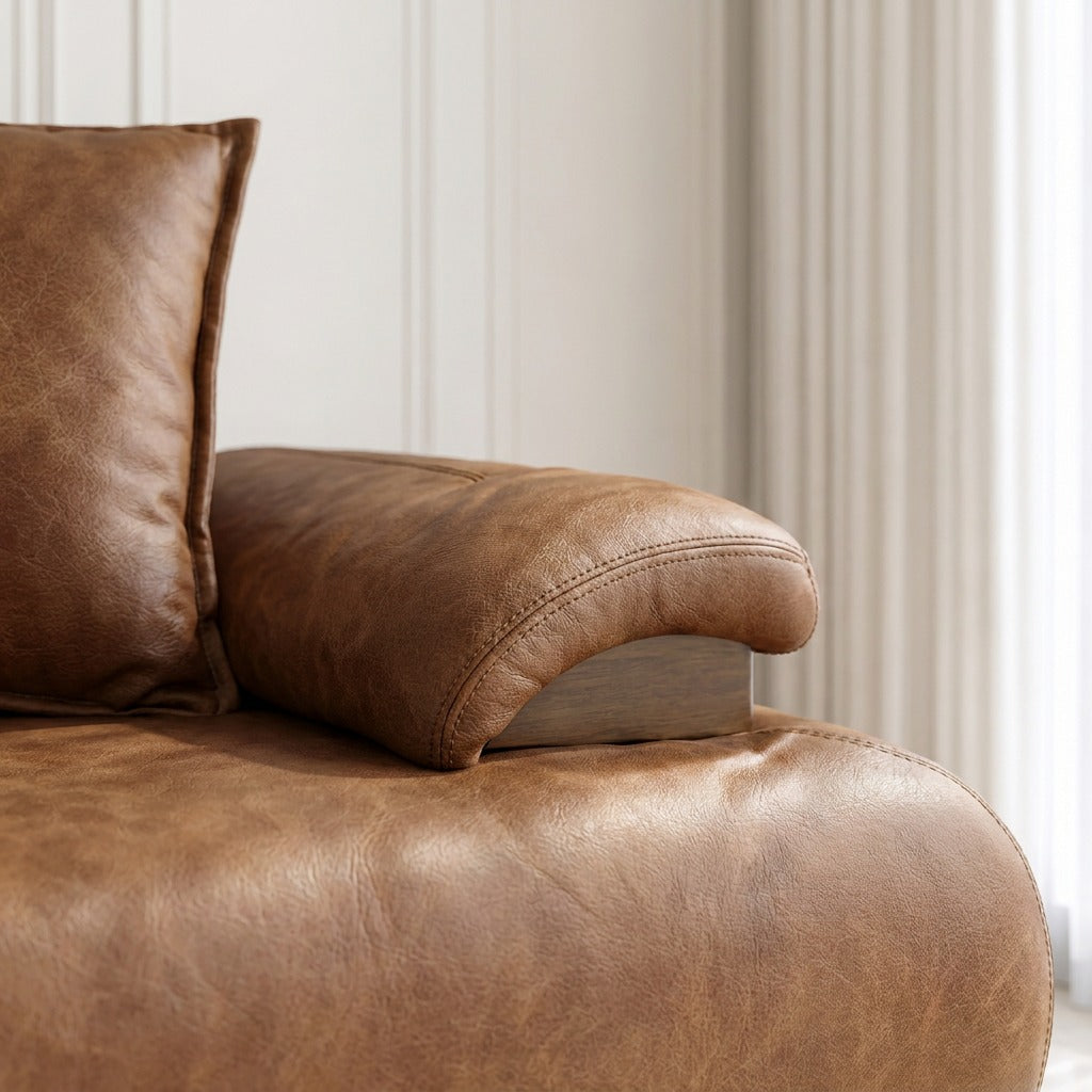 Tomas Sofa